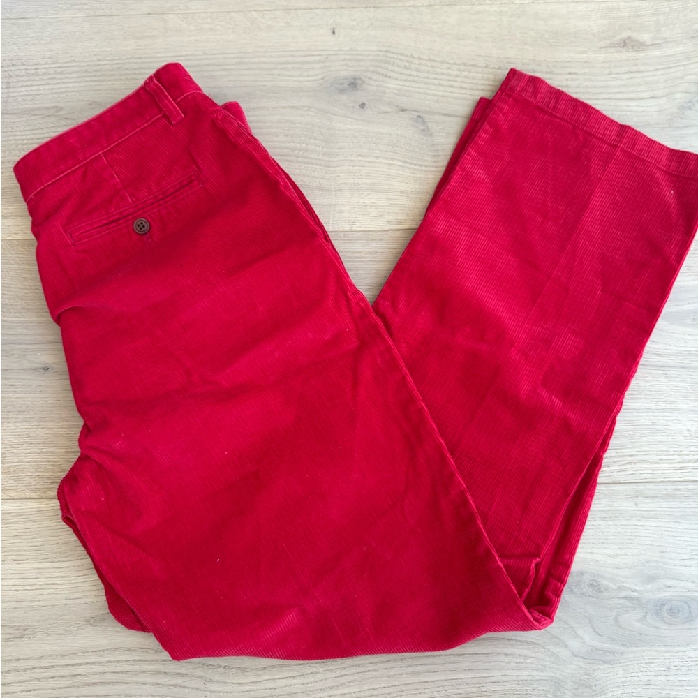 Vineyard Vines Men’s Red Corduroy Preppy Pant - 34x32 - think Holidays! EUC!